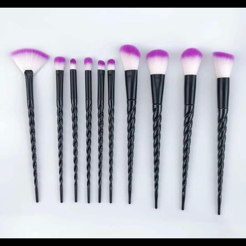10 unicorn makeup brushes